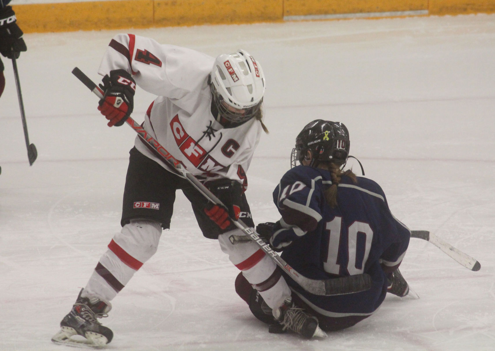 Chi-Hi/Menomonie girls hockey vs Appleton United at Eau Claire 12-28-17